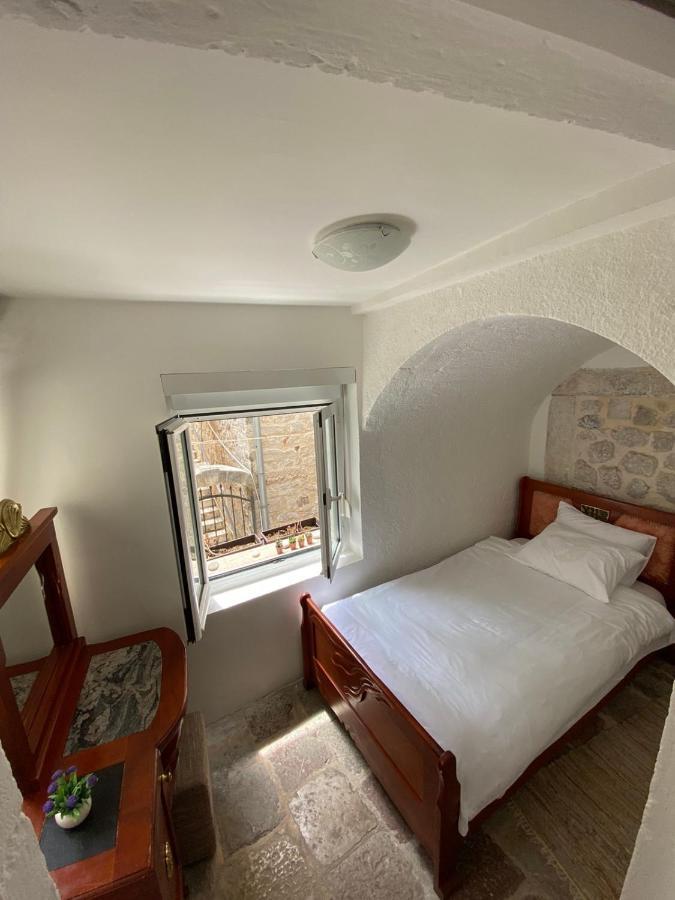 Apartment Ozana Cattaro Esterno foto